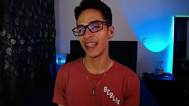 Snapshot of aodaboyyy chatting on 12, 1, 2025 aodaboyyy online show from 12, 1, 2025