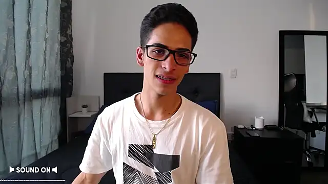 Snapshot of aodaboyyy chatting on 21, 1, 2025 aodaboyyy online show from 21, 1, 2025