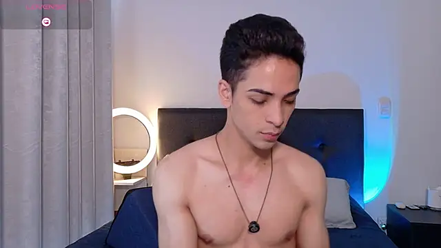 Snapshot of aodaboyyy chatting on 23, 9, 2025 aodaboyyy online show from 23, 9, 2025