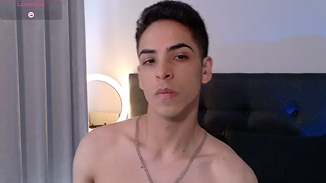 Snapshot of aodaboyyy chatting on 16, 10, 2025 aodaboyyy online show from 16, 10, 2025