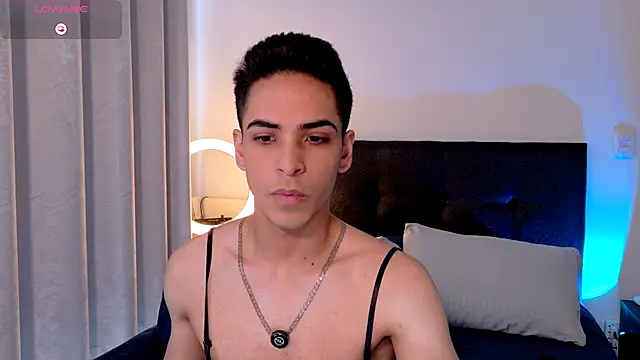 Snapshot of aodaboyyy chatting on 19, 10, 2025 aodaboyyy online show from 19, 10, 2025