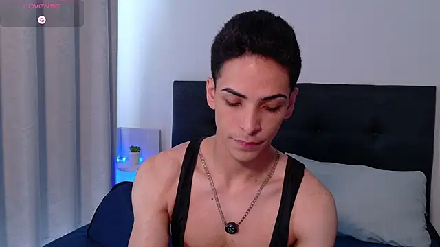 Snapshot of aodaboyyy chatting on 16, 11, 2025 aodaboyyy online show from 16, 11, 2025