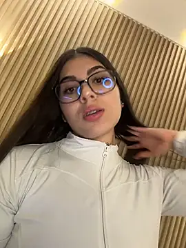 Sarasanders 4 online show from 12, 11, 2025