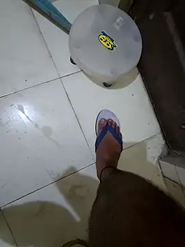 thebrownboi01 online show from 17, 3, 2025