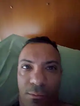 guachin hunk online show from 15, 2, 2026