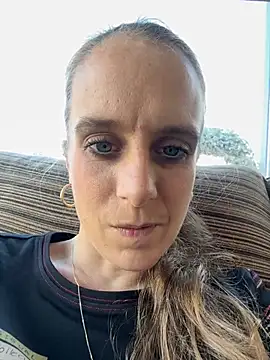 LadyChantale online show from 24, 1, 2025