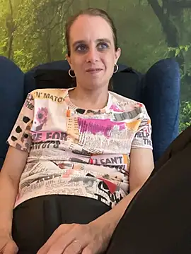 LadyChantale online show from 22, 3, 2025