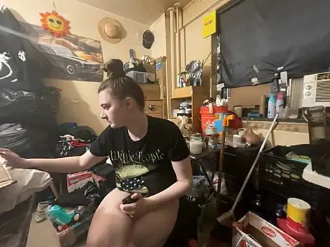 Snowbunnycake 131 online show from 21, 3, 2026