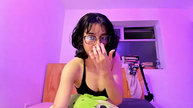  Lunnaa  online show from 13, 1, 2025