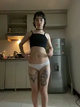 Snapshot of _Lunnaa_ chatting on 20, 5, 2026 Lunnaa online show from 20, 5, 2026