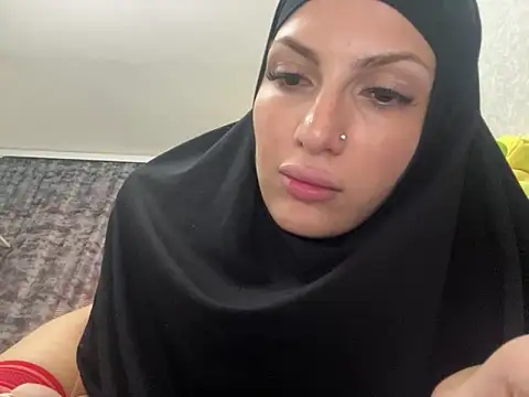 GumusGuray online show from 10, 2, 2025