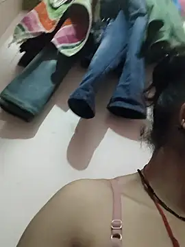 Snapshot of maahi-satva chatting on 24, 10, 2025 maahi-satva online show from 24, 10, 2025