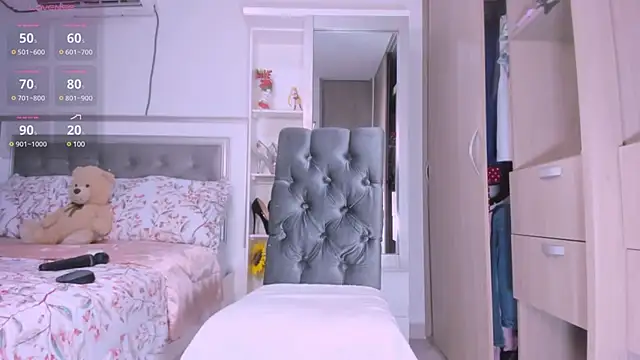 Snapshot of sharonDulce chatting on 20, 2, 2025 sharonDulce online show from 20, 2, 2025