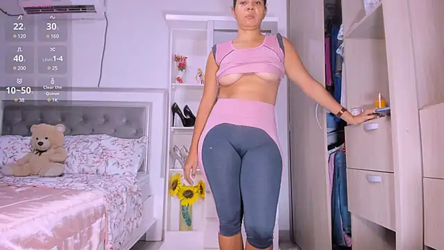 Snapshot of sharonDulce chatting on 19, 3, 2025 sharonDulce online show from 19, 3, 2025