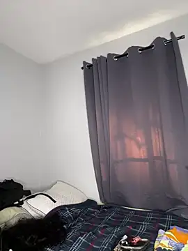 Snapshot of tokyopetitexx chatting on 8, 10, 2025 tokyopetitexx online show from 8, 10, 2025