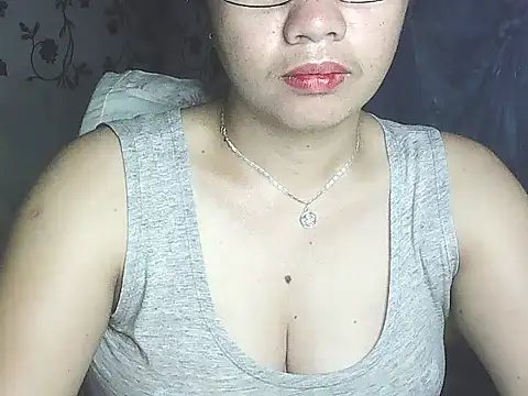 Snapshot of lovely_samxxx24 chatting on 16, 12, 2024 lovely samxxx24 online show from 16, 12, 2024