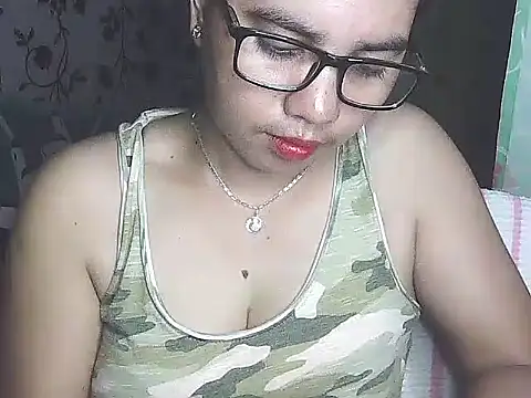 Snapshot of lovely_samxxx24 chatting on 3, 2, 2025 lovely samxxx24 online show from 3, 2, 2025