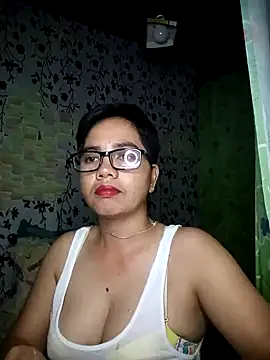 Snapshot of lovely_samxxx24 chatting on 12, 2, 2025 lovely samxxx24 online show from 12, 2, 2025