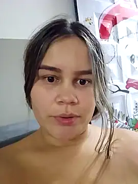 Snapshot of sweet_lucia chatting on 6, 1, 2025 sweet lucia online show from 6, 1, 2025