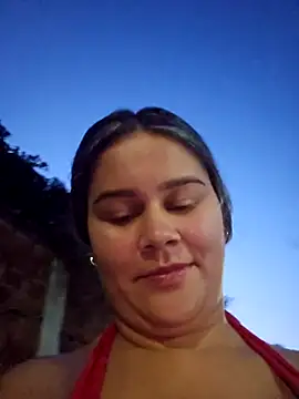 Snapshot of sweet_lucia chatting on 8, 1, 2025 sweet lucia online show from 8, 1, 2025