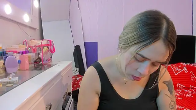 Snapshot of Byanca_Winklar chatting on 3, 12, 2024 Byanca Winklar online show from 3, 12, 2024