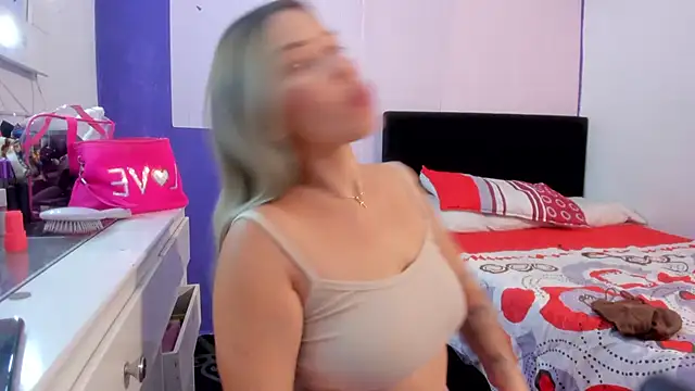 Snapshot of Byanca_Winklar chatting on 13, 9, 2025 Byanca Winklar online show from 13, 9, 2025