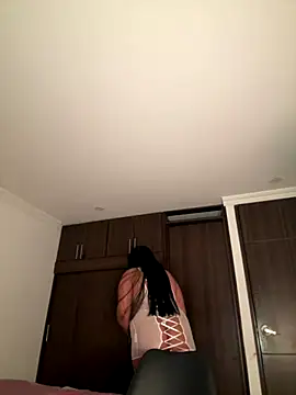 IamSashaLuv online show from 8, 12, 2024