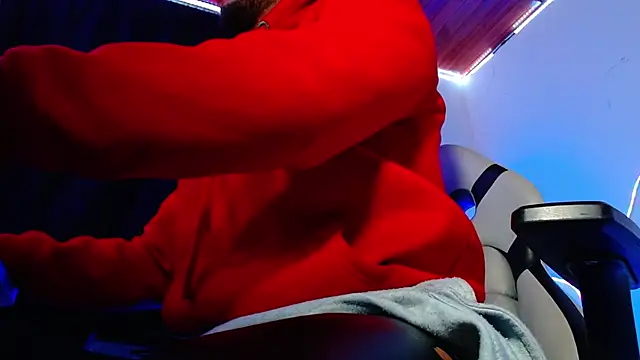 sebastian horny online show from 25, 11, 2025