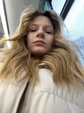 MaryHiggins online show from 11, 11, 2025