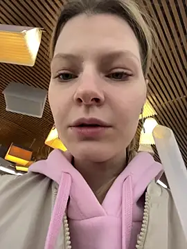 MaryHiggins online show from 3, 4, 2026