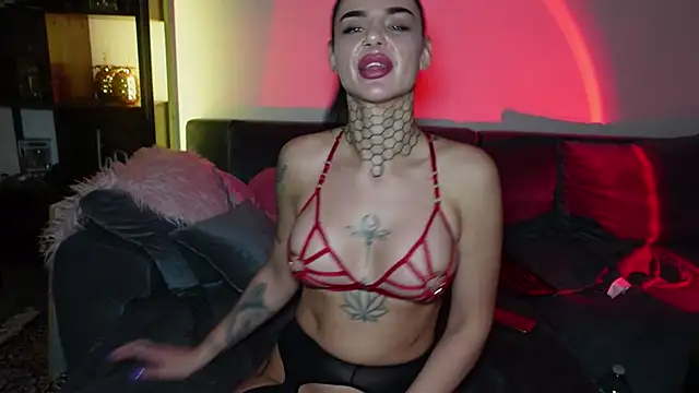 LexiCoco online show from 16, 1, 2025