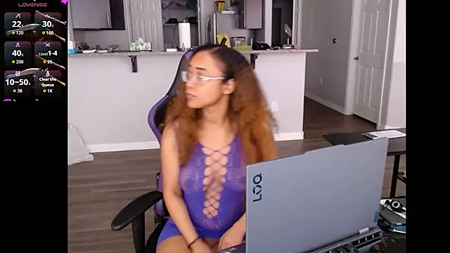 Snapshot of RylHoneyy chatting on 14, 7, 2026 RylHoneyy online show from 14, 7, 2026