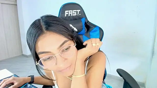 sophiax-x online show from 22, 2, 2026