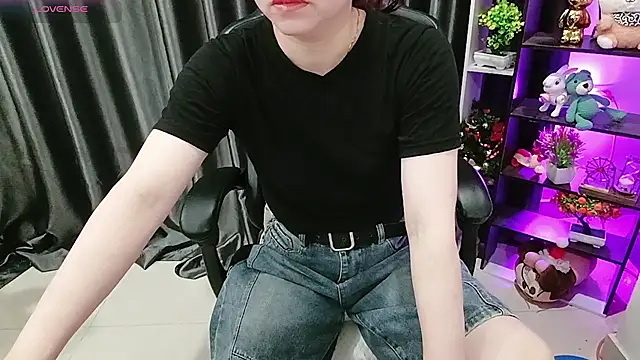 Yuki-yio online show from 19, 7, 2026