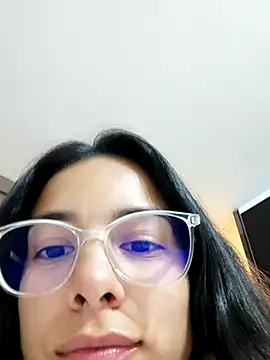 Snapshot of Angelinalombardi_ chatting on 7, 11, 2025 Angelinalombardi online show from 7, 11, 2025