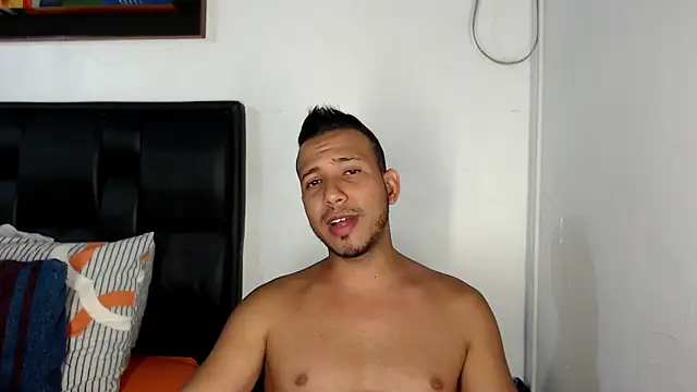 thommerxxx online show from 22, 1, 2025