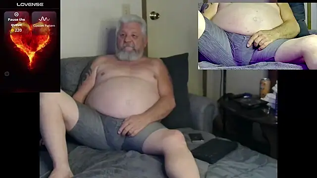 Snapshot of countrydomdaddy chatting on 8, 1, 2026 countrydomdaddy online show from 8, 1, 2026