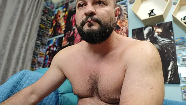Muscle Bear online show from 24, 10, 2025