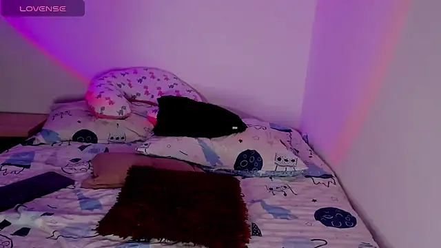 Abby Saenz01 online show from 20, 12, 2024