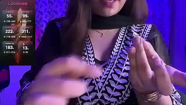 Sizzling  ZAARA online show from 12, 9, 2025