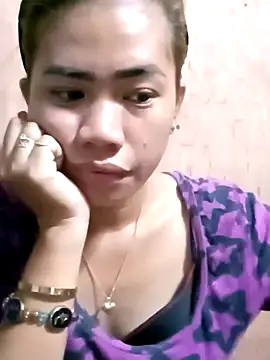 Snapshot of Cutie_body11 chatting on 30, 12, 2024 Cutie body11 online show from 30, 12, 2024