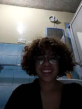 Snapshot of EmmaMelissa0521 chatting on 24, 12, 2024 EmmaMelissa0521 online show from 24, 12, 2024