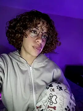 Snapshot of EmmaMelissa0521 chatting on 27, 12, 2024 EmmaMelissa0521 online show from 27, 12, 2024