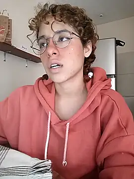 Snapshot of EmmaMelissa0521 chatting on 29, 12, 2024 EmmaMelissa0521 online show from 29, 12, 2024