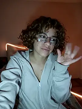 Snapshot of EmmaMelissa0521 chatting on 27, 1, 2025 EmmaMelissa0521 online show from 27, 1, 2025