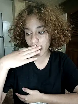 Snapshot of EmmaMelissa0521 chatting on 4, 2, 2025 EmmaMelissa0521 online show from 4, 2, 2025