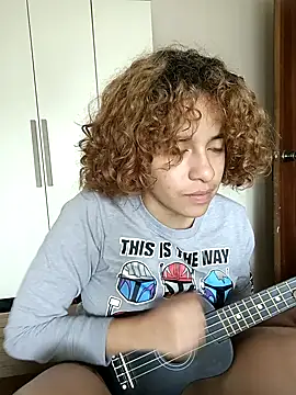 Snapshot of EmmaMelissa0521 chatting on 6, 2, 2025 EmmaMelissa0521 online show from 6, 2, 2025