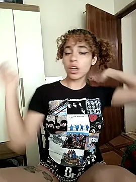 Snapshot of EmmaMelissa0521 chatting on 8, 2, 2025 EmmaMelissa0521 online show from 8, 2, 2025