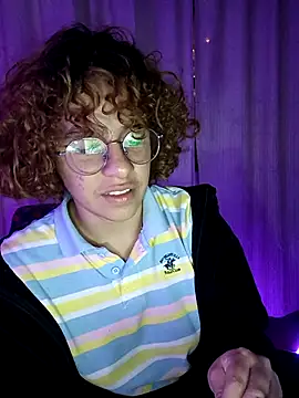 Snapshot of EmmaMelissa0521 chatting on 18, 2, 2025 EmmaMelissa0521 online show from 18, 2, 2025