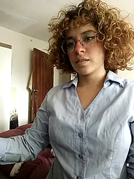 Snapshot of EmmaMelissa0521 chatting on 16, 3, 2025 EmmaMelissa0521 online show from 16, 3, 2025